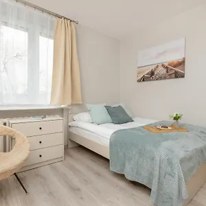 Cosy With Balcony In By Renters Gdańsk